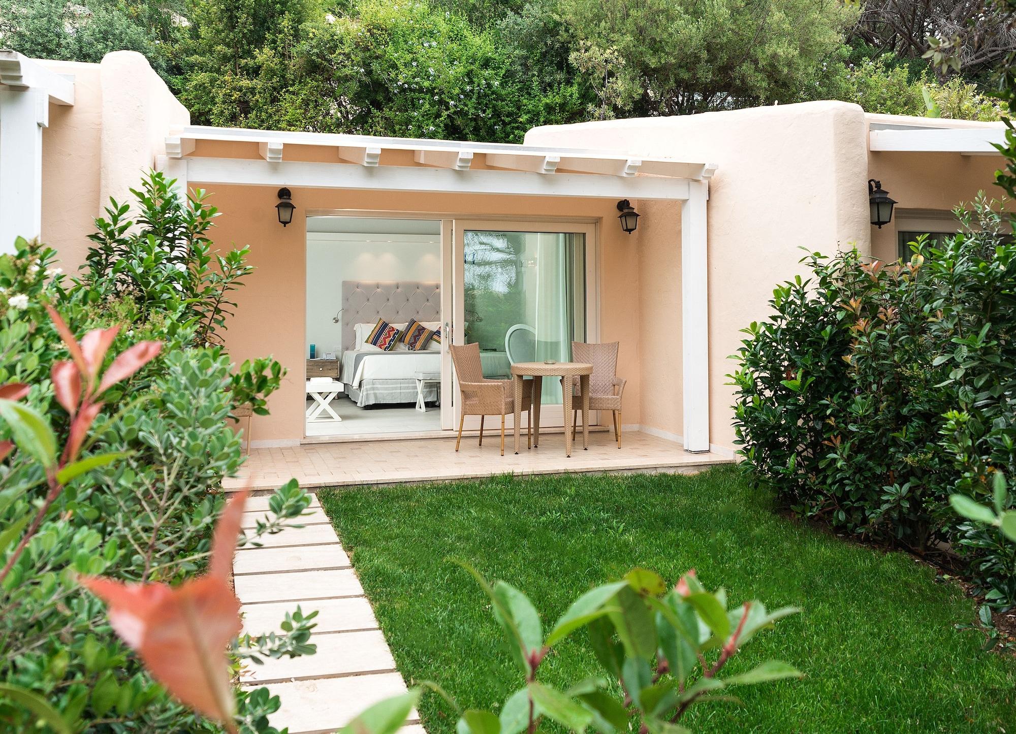 Forte Village Resort - Il Borgo Santa Margherita di Pula Esterno foto