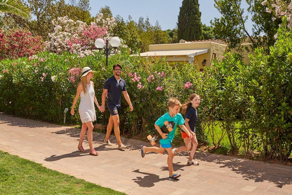 Forte Village Resort - Il Borgo Santa Margherita di Pula Esterno foto