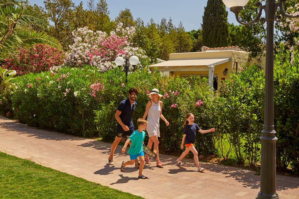 Forte Village Resort - Il Borgo Santa Margherita di Pula Esterno foto