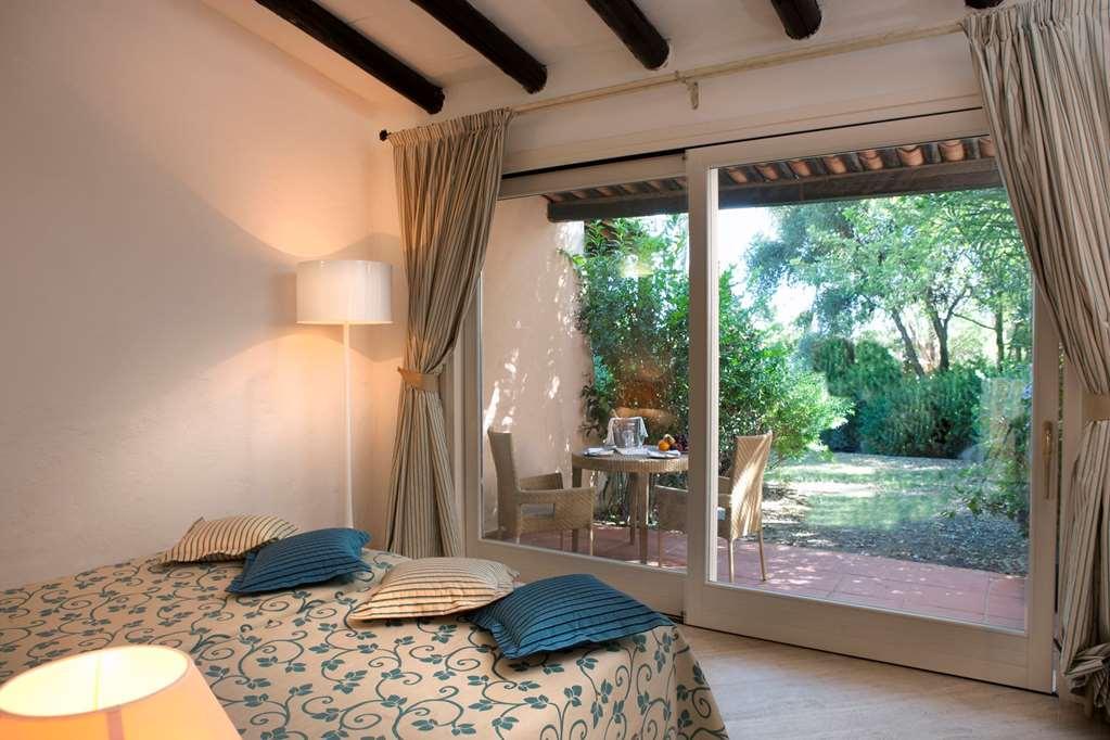 Forte Village Resort - Il Borgo Santa Margherita di Pula Esterno foto